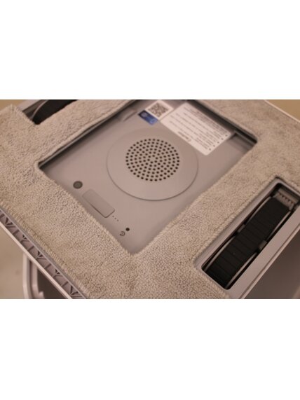 SALE OUT. | Ecovacs WINBOT W2S PRO OMNI Window Cleaning Robot DEMO, WET, DIRTY 2