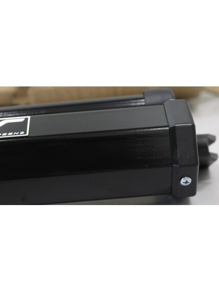 SALE OUT. | Elite Screens | Tripod/Portable Pull Up Projector Screen | T92UWH | Diagonal 92 " | 16:9 | Viewable screen width (W) 203.2 cm | Black | DAMAGED PACKAGING, SCRATCHED BODY 3