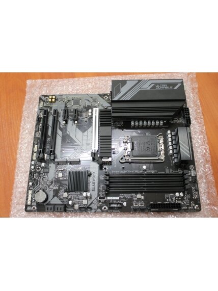 SALE OUT. | Gigabyte Z790 D | Processor family Intel | Processor socket LGA1700 | DDR5 | Supported hard disk drive interfaces SATA, M.2 | Number of SATA connectors 6 | WITHOUT MANUALS AND ACCESSORIES ONLY BACK PANEL INCLUDED. 1 SALE OUT. | Gigabyte Z790 D | Processor family Intel | Processor socket LGA1700 | DDR5 | Supported hard disk drive interfaces SATA, M.2 | Number of SATA connectors 6 | WITHOUT MANUALS AND ACCESSORIES ONLY BACK PANEL INCLUDED. 1