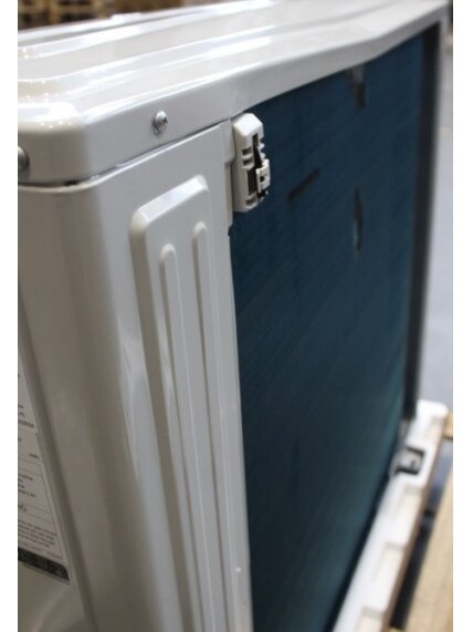 SALE OUT. Hisense Hi-Therma 4,4 kw heat pump Split type Outdoor unit | Hisense AHW-044HCDS1 | Hi-Therma 4.4 kw heat pump Split type Outdoor unit | DAMAGED PACKAGING, DENT ON TOP, BENT RADIATOR GRILLES 5 SALE OUT. Hisense Hi-Therma 4,4 kw heat pump Split type Outdoor unit | Hisense AHW-044HCDS1 | Hi-Therma 4.4 kw heat pump Split type Outdoor unit | DAMAGED PACKAGING, DENT ON TOP, BENT RADIATOR GRILLES 5