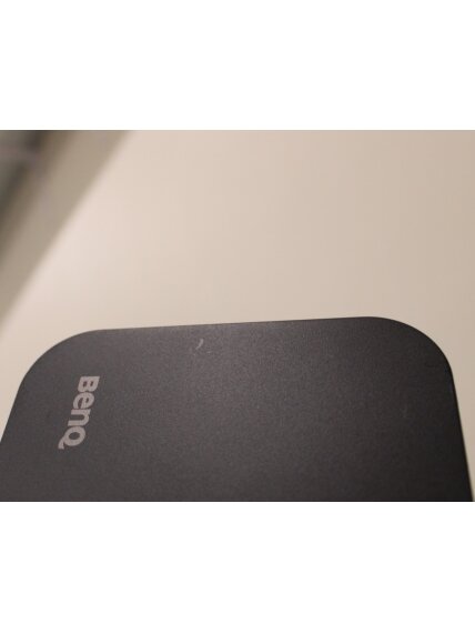 SALE OUT. InstaShow Wireless Presentation System | WDC10HC | UNPACKED, SCRATCHED ITEM 3 SALE OUT. InstaShow Wireless Presentation System | WDC10HC | UNPACKED, SCRATCHED ITEM 3