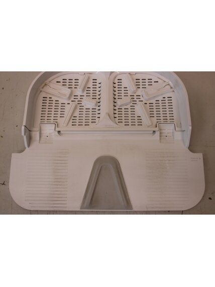 SALE OUT. Midea V12 Robot Vacuum Cleaner, White | Midea | Robot Vacuum Cleaner | V12 | Wet&Dry | 5200 mAh | Dust capacity 3 L | 5000 Pa | White | Battery warranty 20 month(s) | DAMAGED PACKAGING AND PAINT, MISSING INNER PACKAGING, SCRATCHED, DIRTY | 24 mo 10 SALE OUT. Midea V12 Robot Vacuum Cleaner, White | Midea | Robot Vacuum Cleaner | V12 | Wet&Dry | 5200 mAh | Dust capacity 3 L | 5000 Pa | White | Battery warranty 20 month(s) | DAMAGED PACKAGING AND PAINT, MISSING INNER PACKAGING, SCRATCHED, DIRTY | 24 mo 10