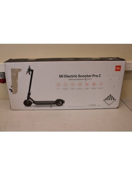 SALE OUT. Xiaomi Mi Electric Scooter Pro 2 (Black) | Xiaomi Mi Electric Scooter Pro 2 | 600 W | 25 km/h | 3 month(s) | Black | USED, SCRATCHED, DIRTY, SMALL CRACK BEHIND LEG, MISSING: CHARGER, MANUAL AND LEFT BACK REFLECTOR 4 SALE OUT. Xiaomi Mi Electric Scooter Pro 2 (Black) | Xiaomi Mi Electric Scooter Pro 2 | 600 W | 25 km/h | 3 month(s) | Black | USED, SCRATCHED, DIRTY, SMALL CRACK BEHIND LEG, MISSING: CHARGER, MANUAL AND LEFT BACK REFLECTOR 4