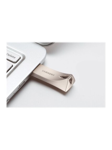 Samsung | BAR Plus | MUF-128BE3/APC | 128 GB | USB 3.1 | Silver 7 Samsung | BAR Plus | MUF-128BE3/APC | 128 GB | USB 3.1 | Silver 7