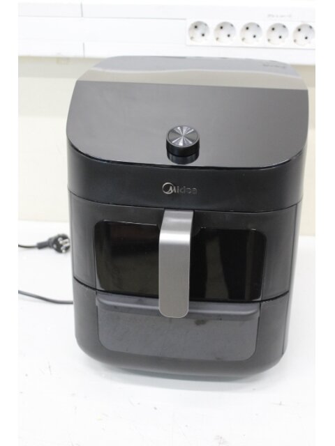 SALE OUT. Midea MAD1100DADK Air fryer digital,Two-zone cavity, 6.4L + 4.4L | Midea Two Zone Airfryer | MAD1100DADK | Power 1850 W | Capacity 4.4/6.4 L | Rapid Air technology | Black | USED, DIRTY, SCRATCHED ON TOP 6 SALE OUT. Midea MAD1100DADK Air fryer digital,Two-zone cavity, 6.4L + 4.4L | Midea Two Zone Airfryer | MAD1100DADK | Power 1850 W | Capacity 4.4/6.4 L | Rapid Air technology | Black | USED, DIRTY, SCRATCHED ON TOP 6