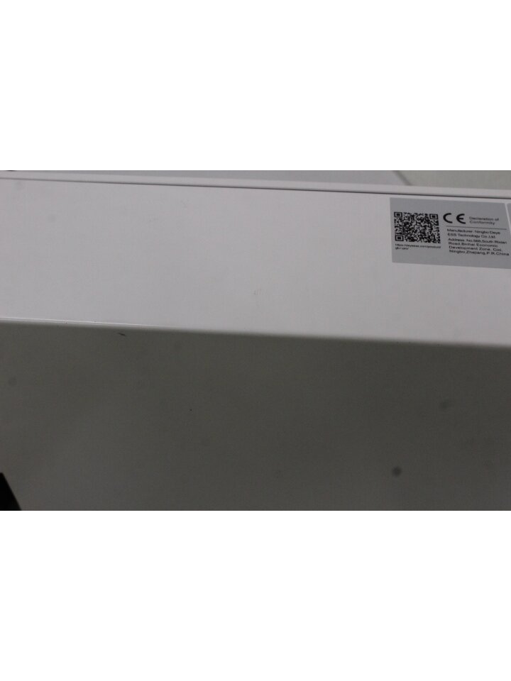 SALE OUT. DEYE ESS HV GB-SL PDU + Base | Deye ESS HV GB-SL PDU + Base | GB-LB+BASE | 118 month(s) | SCRATCHED AND DIRTY, DEMO 4