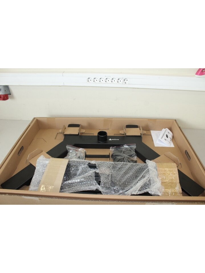 SALE OUT. | EDBAK | TR51c-B | Trolleys & Stands | 37-60 " | Maximum weight (capacity) 80 kg | USED AS DEMO | Black SALE OUT. | EDBAK | TR51c-B | Trolleys & Stands | 37-60 " | Maximum weight (capacity) 80 kg | USED AS DEMO | Black
