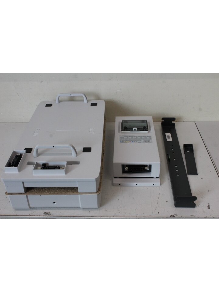 SALE OUT. Sungrow ESS SBR Base+Switchgear V0 | SALE OUT. SALE OUT. SUNGROW | ESS SBR Base+Switchgear V0 | AST02594 | USED, SCRATCHED, MOUNTING MARKS, WITHOUT ORIGINAL PACKAGING, WITHOUT MANUALS 3
