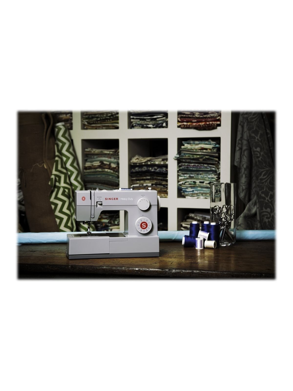 Singer | Sewing machine | 4423 | Number of stitches 23 | Number of buttonholes 1 | Grey 4