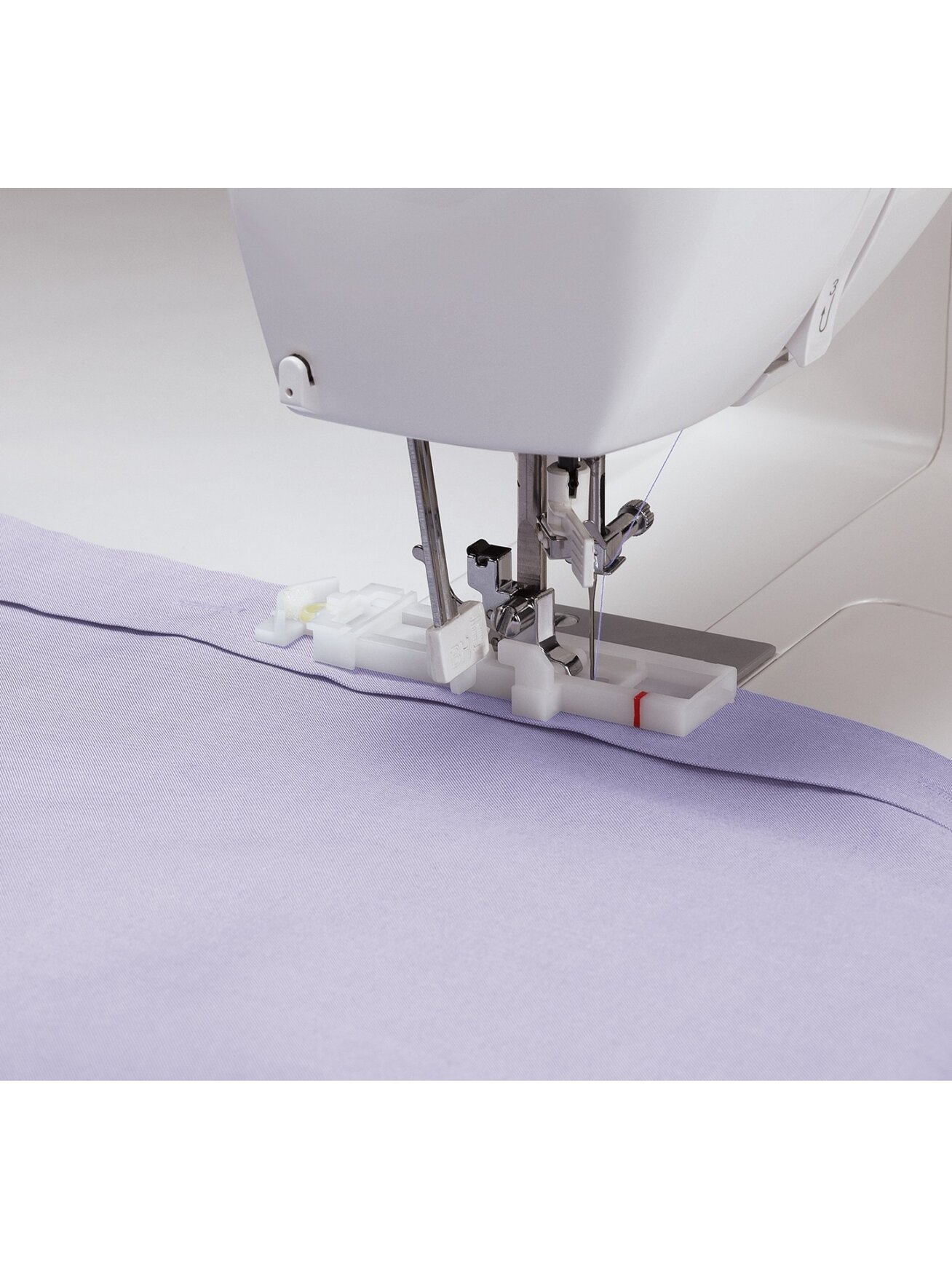 Singer | Sewing Machine | Starlet 6680 | Number of stitches 80 | Number of buttonholes 6 | White 3 Singer | Sewing Machine | Starlet 6680 | Number of stitches 80 | Number of buttonholes 6 | White 3