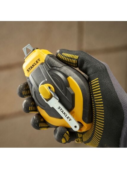 Stanley STHT47312-0 30M 3:1 Comfort Grip Reel Kit With Blue Chalk and Line Level 2 Stanley STHT47312-0 30M 3:1 Comfort Grip Reel Kit With Blue Chalk and Line Level 2