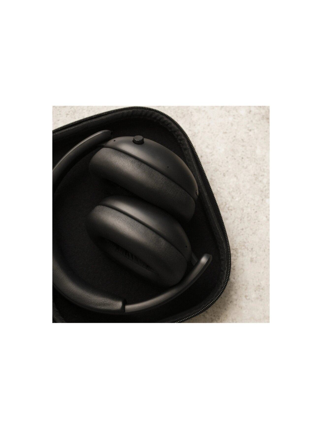 Sudio Headphones | K3 | Bluetooth | Over-ear | Microphone | Ink Black | Noise canceling | Wireless 6 Sudio Headphones | K3 | Bluetooth | Over-ear | Microphone | Ink Black | Noise canceling | Wireless 6