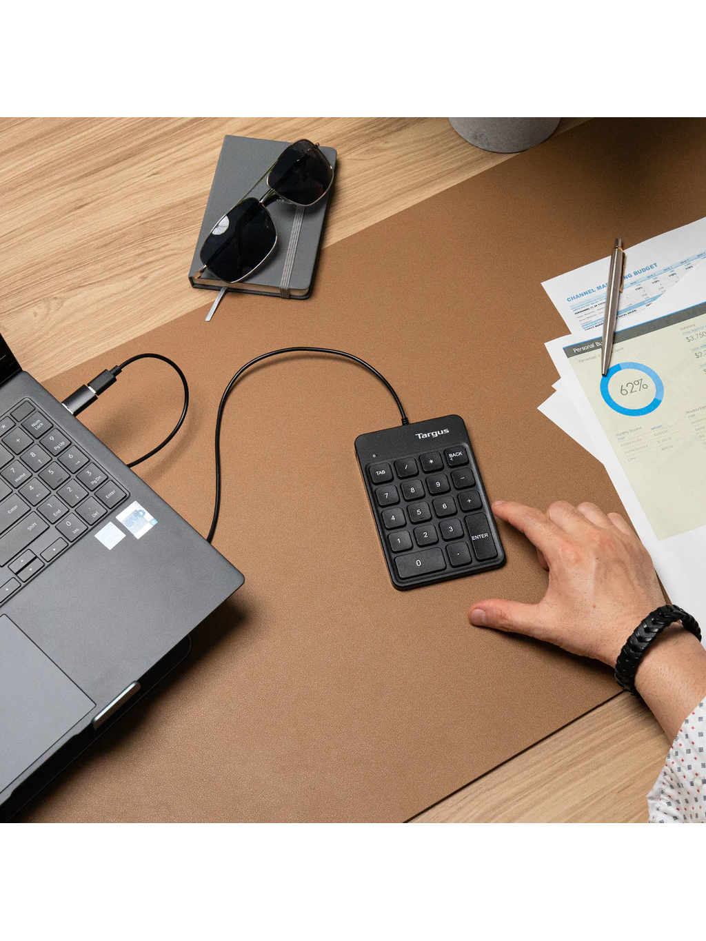 Targus | Numeric EcoSmart | Numeric Keypad | Wired | Black 6