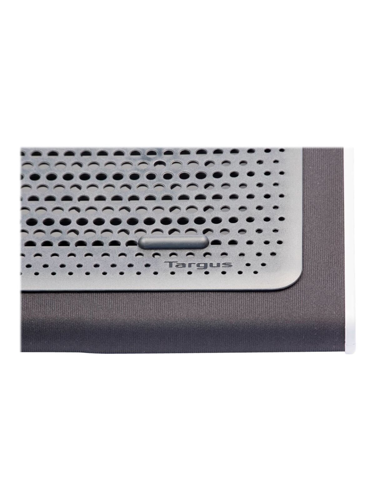 Targus | Notebook Cooling Pad up to 17” | Black/Grey | 319 x 380 x 54 mm | 950 g 7 Targus | Notebook Cooling Pad up to 17” | Black/Grey | 319 x 380 x 54 mm | 950 g 7