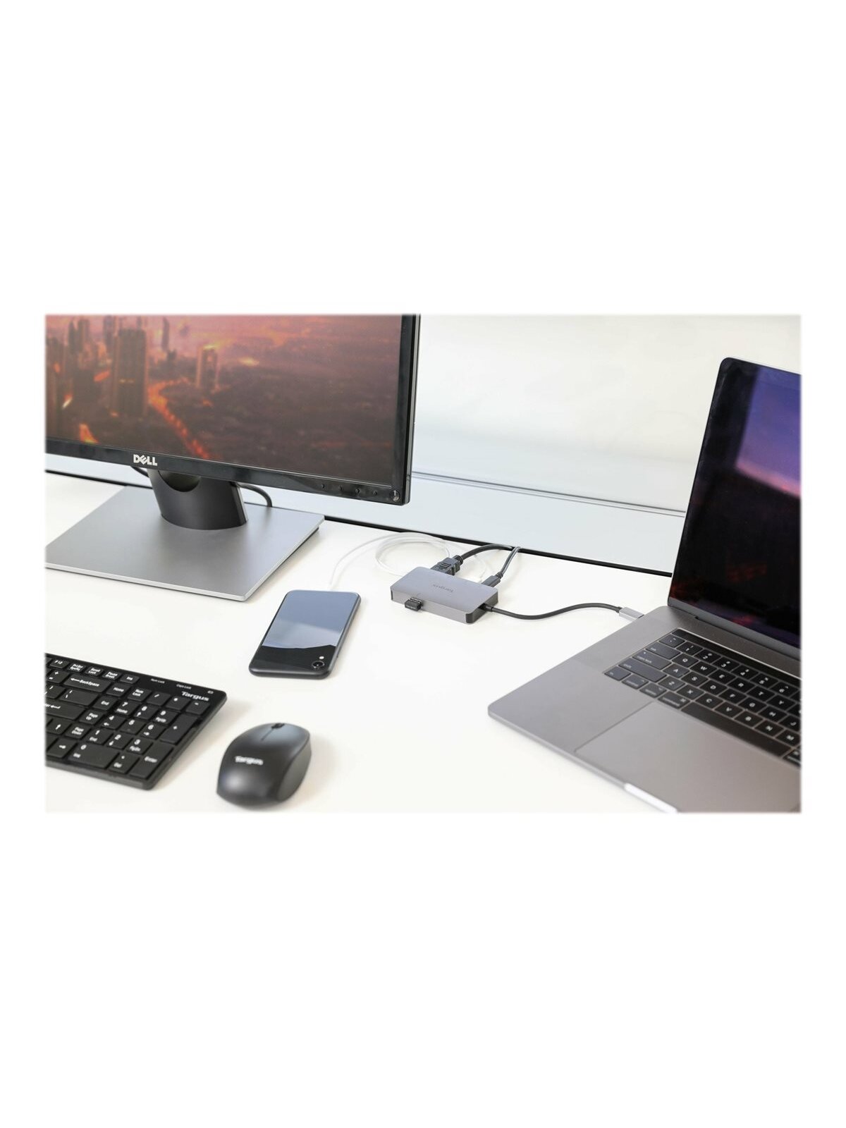 Targus | USB-C DP Alt Mode Single Video 4K HDMI/VGA Docking Station with 100W PD Pass-Thru | DOCK419EUZ | VGA (D-Sub) ports quantity 1 | HDMI ports quantity 1 11 Targus | USB-C DP Alt Mode Single Video 4K HDMI/VGA Docking Station with 100W PD Pass-Thru | DOCK419EUZ | VGA (D-Sub) ports quantity 1 | HDMI ports quantity 1 11