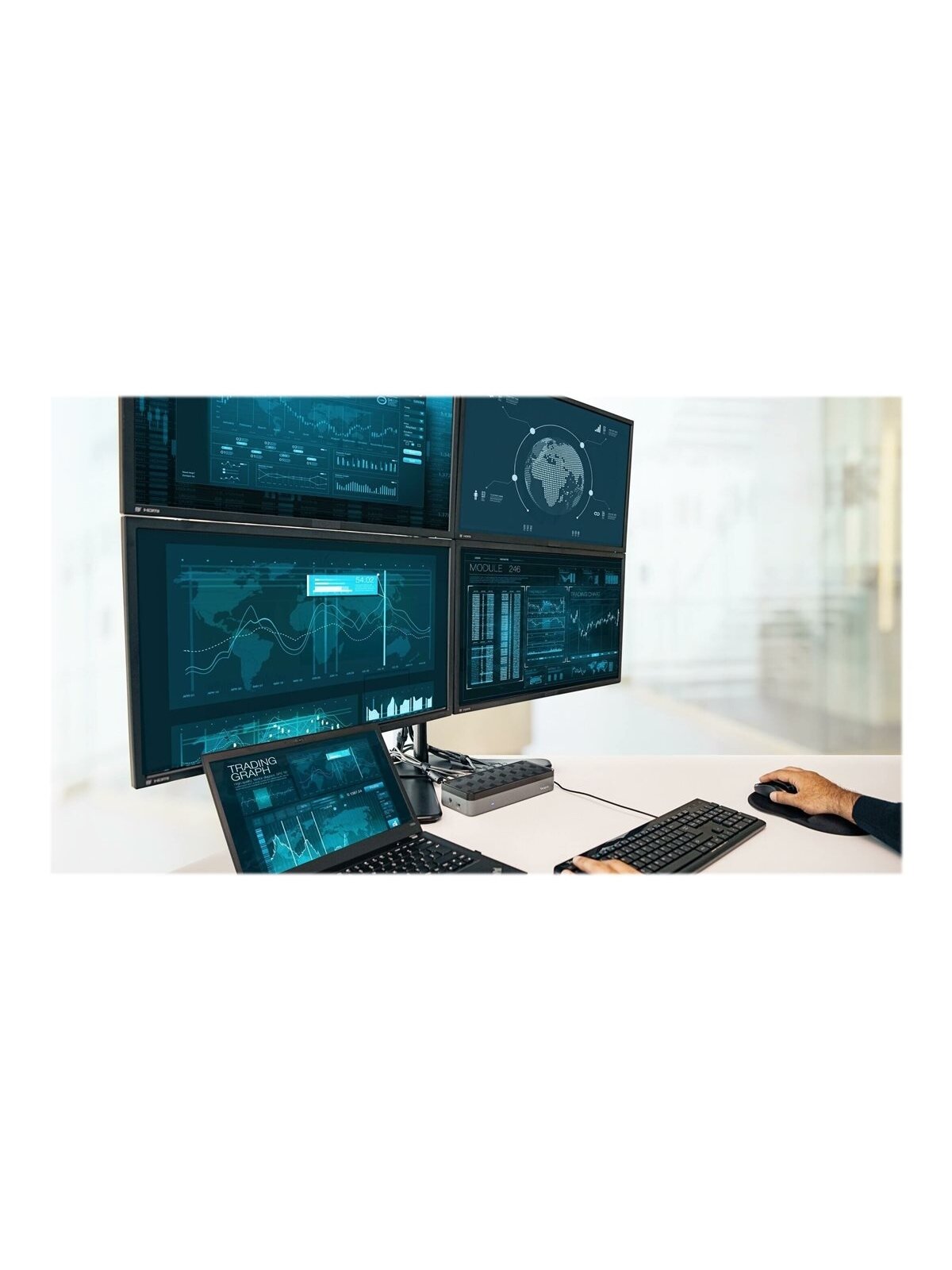Targus | USB-C Universal Quad 4K (QV4K) Docking Station | DOCK570EUZ | DisplayPorts quantity 4 | USB 3.0 (3.1 Gen 1) Type-C ports quantity 1x USB-C 3.0 Port, 4x USB 3.0 Ports | HDMI ports quantity 4 | 100 W 11