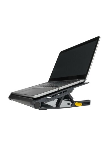 Targus Stand | Chill Mat with 4 USB-A Port Hub - for up to 16-inch Laptops | Black/Grey Targus Stand | Chill Mat with 4 USB-A Port Hub - for up to 16-inch Laptops | Black/Grey