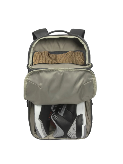 Targus TBB65802GL Work+ Play Trio | Fits up to size 16 " | Backpack | Grey 6 Targus TBB65802GL Work+ Play Trio | Fits up to size 16 " | Backpack | Grey 6