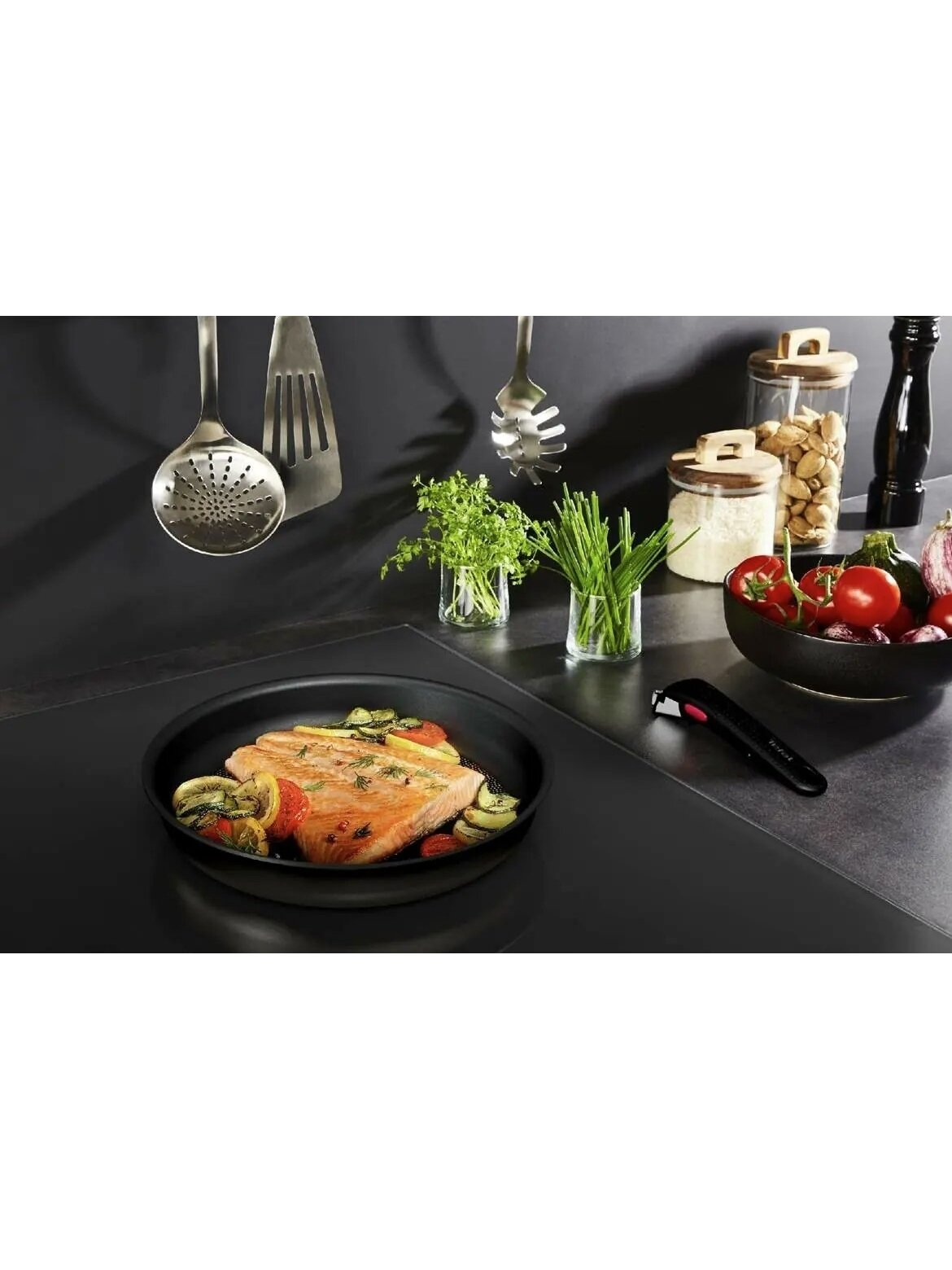 TEFAL | Frypan set | L7649253 Ingenio Ultimate | Frying | Diameter 24/28 cm | Suitable for induction hob | Removable handle | Black 5 TEFAL | Frypan set | L7649253 Ingenio Ultimate | Frying | Diameter 24/28 cm | Suitable for induction hob | Removable handle | Black 5