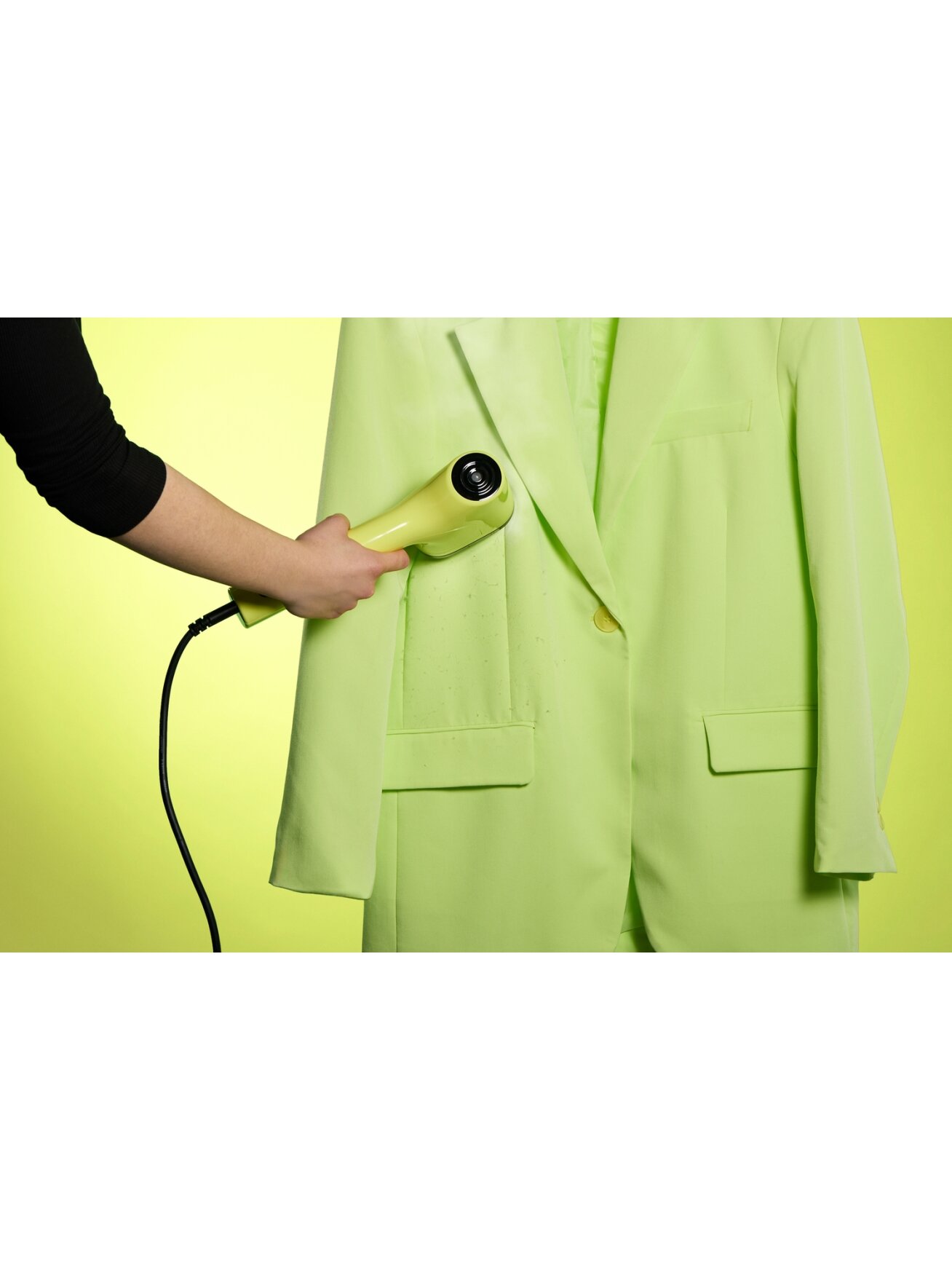 Tefal DT2025F0 handheld garment steamer, Lime 4 Tefal DT2025F0 handheld garment steamer, Lime 4