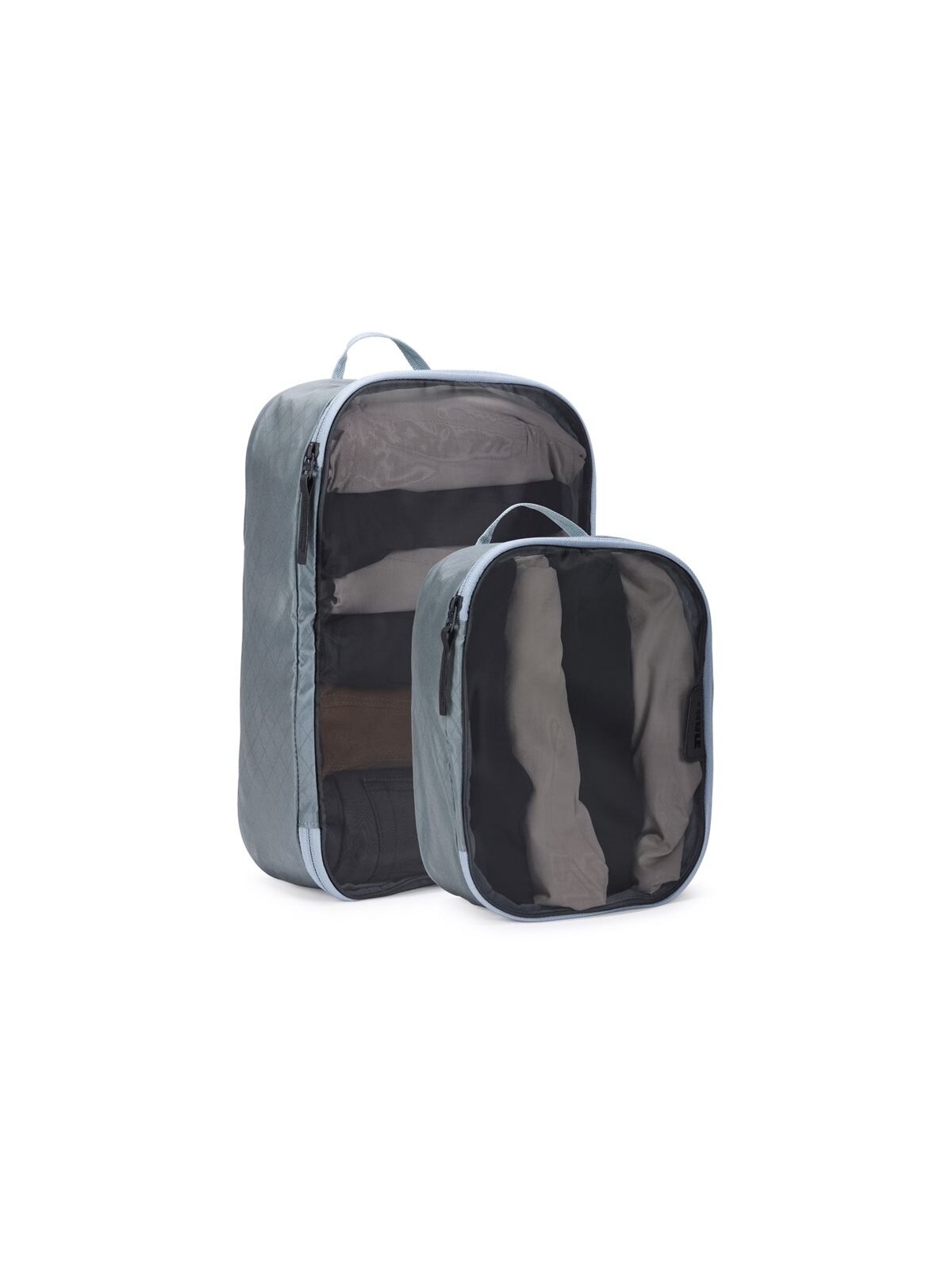 Thule | Packing Cube Set, 1x Medium, 1x Small | Packing Cube | Pond Gray 1 Thule | Packing Cube Set, 1x Medium, 1x Small | Packing Cube | Pond Gray 1
