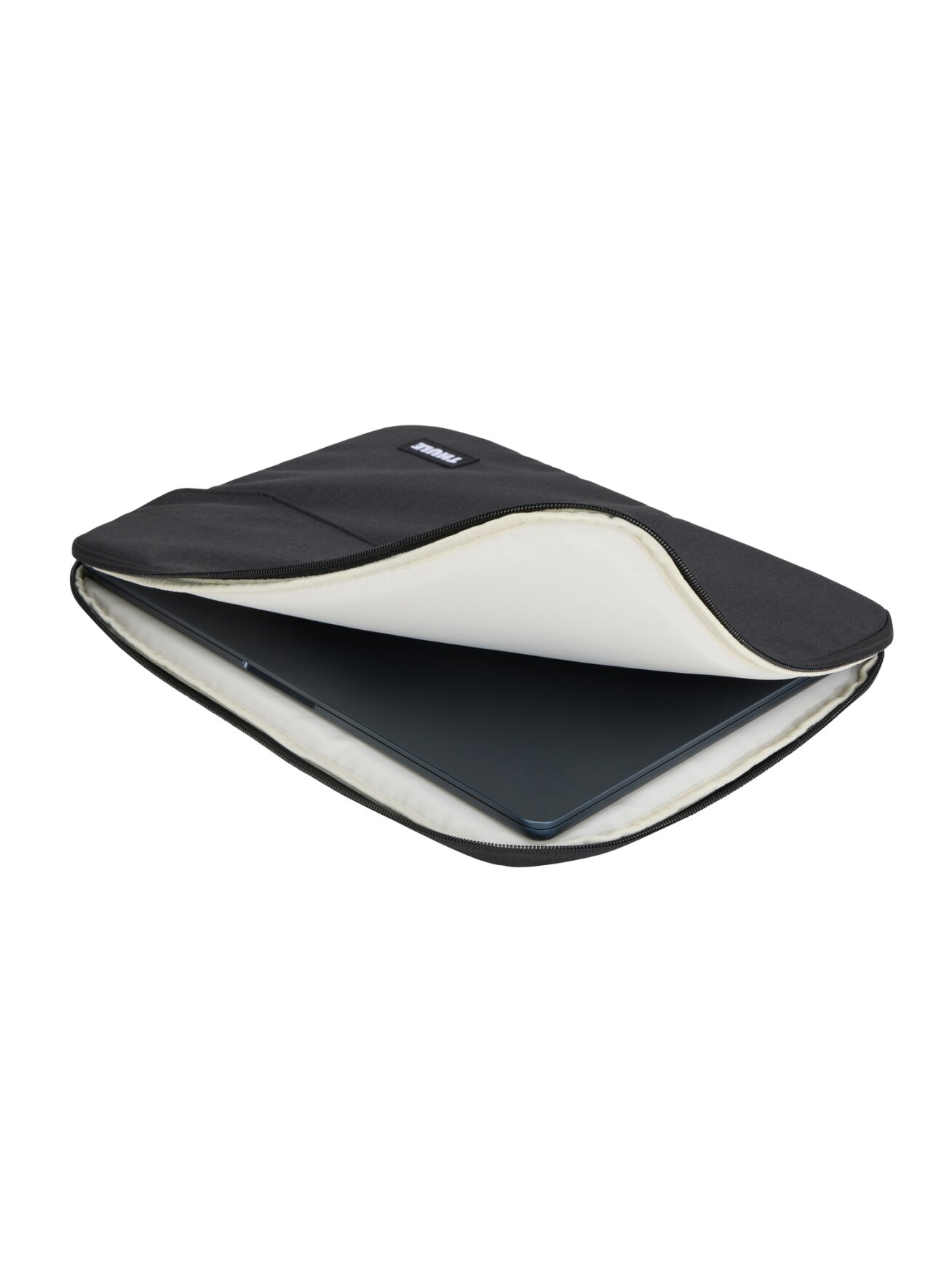 Thule | Sleeve Lithos for MacBook Air 15" | Sleeve | Black 3 Thule | Sleeve Lithos for MacBook Air 15" | Sleeve | Black 3