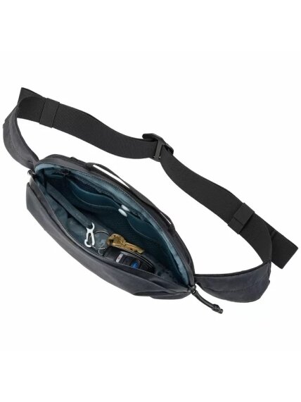 Thule | Aion Sling Bag | TASB-102 | Waistpack 4