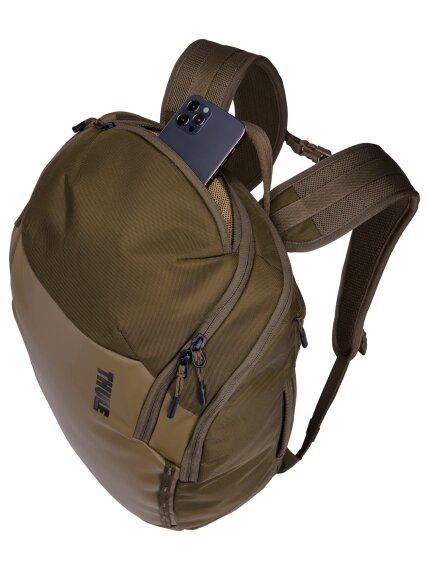 Thule | Chasm | Fits up to size 17 " | Backpack | Waterproof | Deep Khaki 5 Thule | Chasm | Fits up to size 17 " | Backpack | Waterproof | Deep Khaki 5