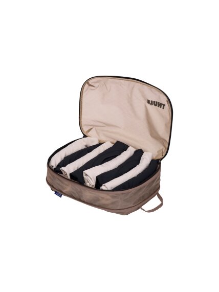 Thule | Compression Packing Cube, Medium | Packing Cube | Gentle Beige 5 Thule | Compression Packing Cube, Medium | Packing Cube | Gentle Beige 5