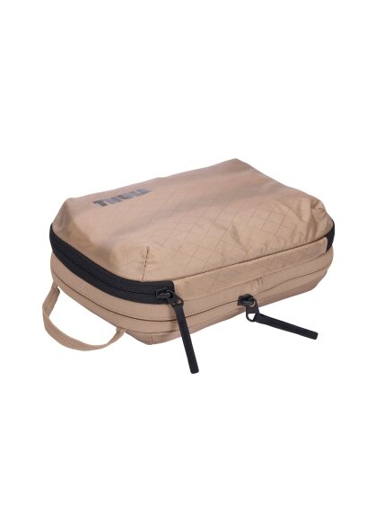 Thule | Compression Packing Cube, Small | Packing Cube | Gentle Beige 6 Thule | Compression Packing Cube, Small | Packing Cube | Gentle Beige 6