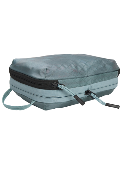 Thule | Compression Packing Cube Small | Pond Gray 10 Thule | Compression Packing Cube Small | Pond Gray 10
