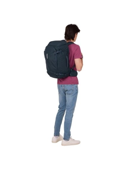 Thule | Landmark, 40 L | Travel pack | Darkest Blue 5