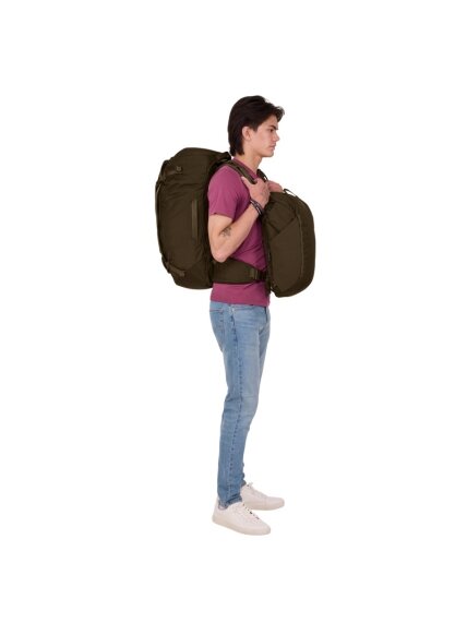 Thule | Landmark, 70 L | Travel pack | Deep Khaki 3