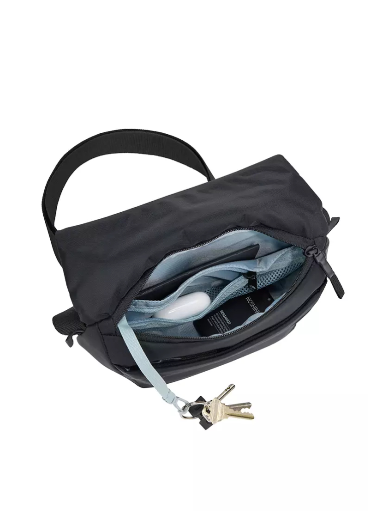 Thule EnRoute | Sling Bag | Black 2