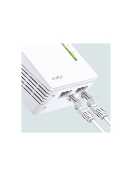 TP-LINK | AV600 Wi-Fi Powerline Extender | TL-WPA4220 | 10/100 Mbit/s | Ethernet LAN (RJ-45) ports 2 | 802.11n | Wi-Fi data rate (max) 300 Mbit/s | Data transfer rate (max) 600 Mbit/s 4 TP-LINK | AV600 Wi-Fi Powerline Extender | TL-WPA4220 | 10/100 Mbit/s | Ethernet LAN (RJ-45) ports 2 | 802.11n | Wi-Fi data rate (max) 300 Mbit/s | Data transfer rate (max) 600 Mbit/s 4