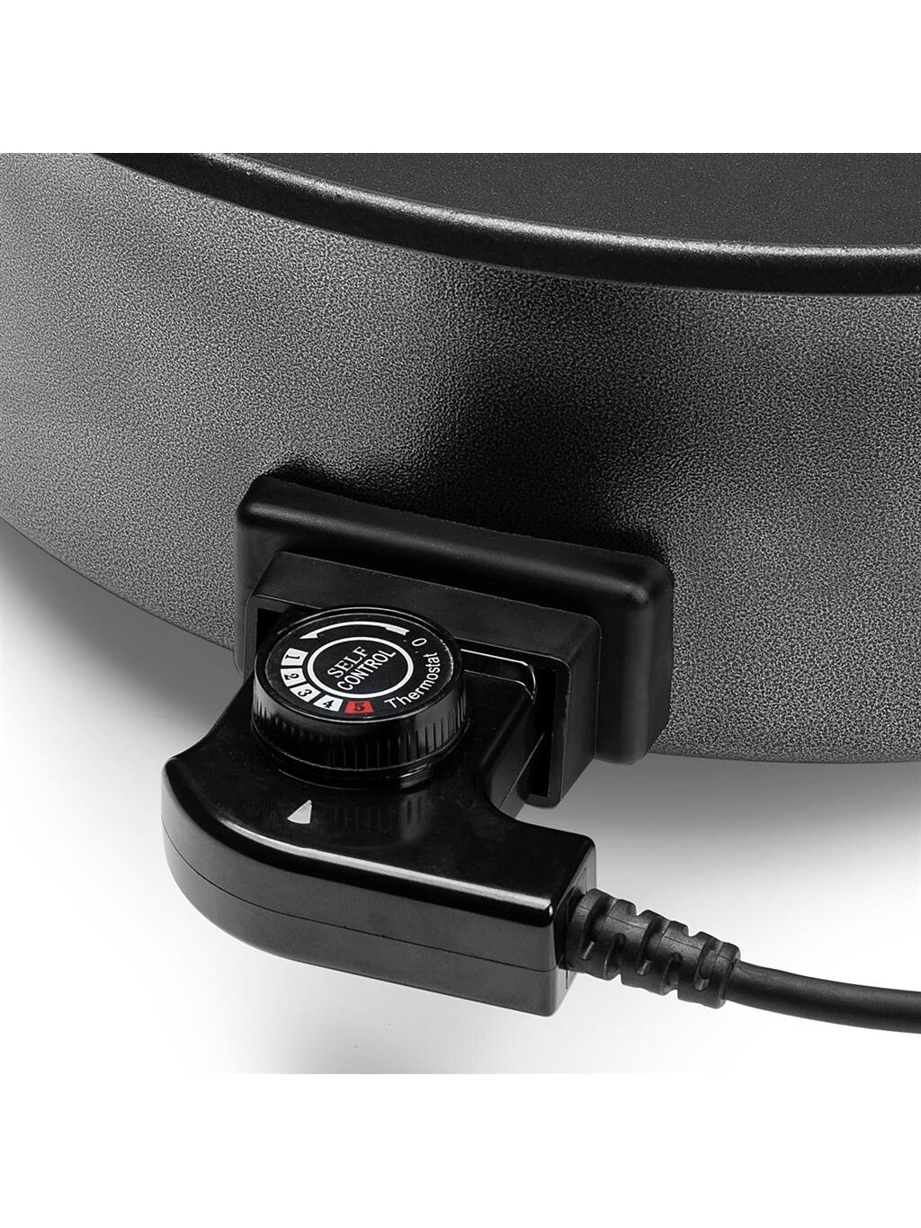 Tristar | Multifunctional grill pan XL | PZ-9135 | Diameter 30 cm | Grill | 1500 W | Lid included | Fixed handle | Black 2