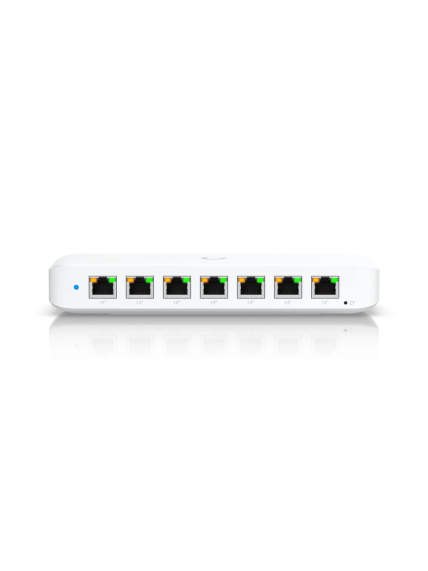 Ubiquiti Switch | USW-Ultra | Managed L2 | Rackmountable | Gigabit Ethernet (copper) ports quantity 8 | PoE/Poe+ ports quantity 7 1 Ubiquiti Switch | USW-Ultra | Managed L2 | Rackmountable | Gigabit Ethernet (copper) ports quantity 8 | PoE/Poe+ ports quantity 7 1