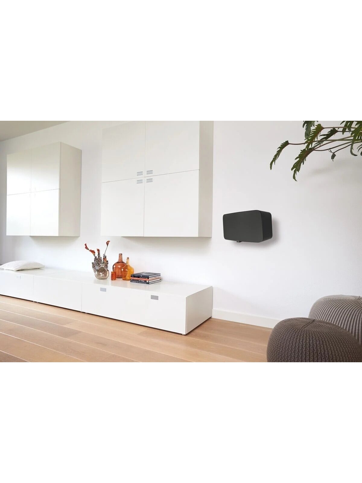 Vogels | Wall mount | SOUND 3205 Speaker Wall Mount | Tilt | Maximum weight (capacity) 6.5 kg | Black 2