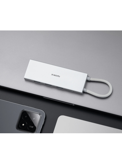 Xiaomi | 5-in-1 Type-C Hub 3 Xiaomi | 5-in-1 Type-C Hub 3